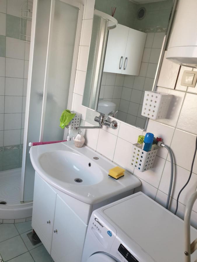 Terme Catez Apartma Nine Чатеж-об-Сави Экстерьер фото